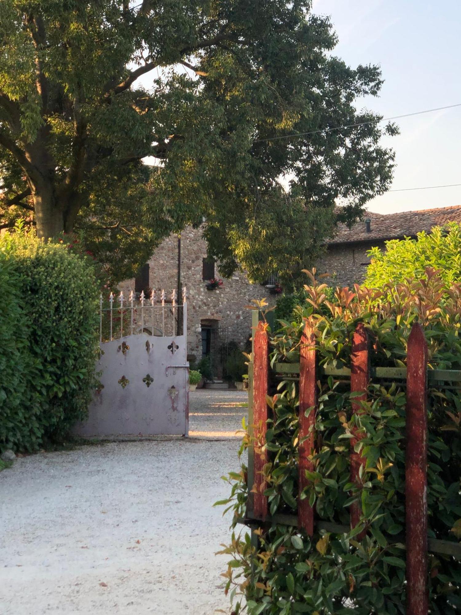 B&B Cascina Mattarelle Monzambano Buitenkant foto